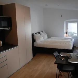 https://myquartier-luxury-hideaways.soldenhotels.net